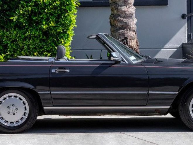 Mercedes 560 SL 560SL   4 places  de 1986