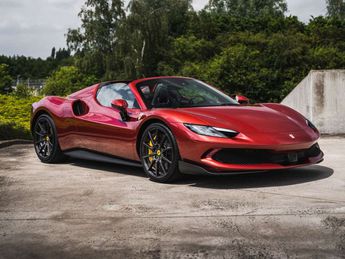  Voir détails -Ferrari 296 GTS Rosso Fiorano Carbon à Harelbeke (85)