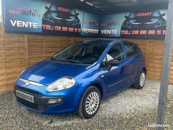  Voir détails -Fiat Punto Evo 1.3 JTD 75CH Dynamic à Guclard (72)