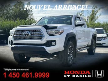  Voir détails -Toyota Tacoma access cab v6 trd off tout compris hors  à Paris (75)