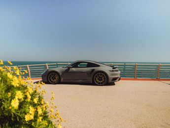  Voir détails -Porsche 911 Turbo S à Monaco (98)