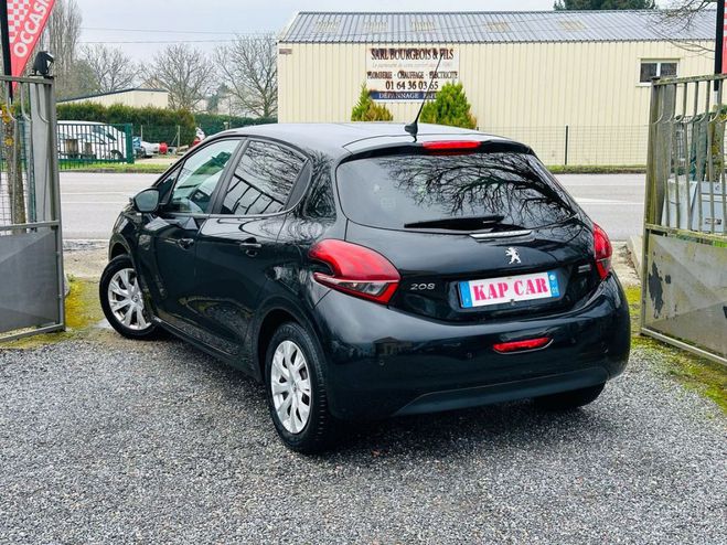 Peugeot 208 1.2 VTI Urban Soul KIT DE DISTRIB NEUF G Noir de 2016