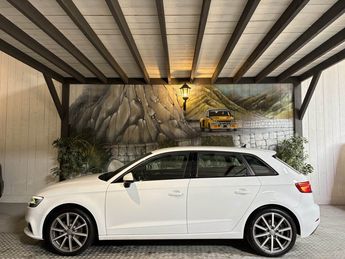  Voir détails -Audi A3 Sportback 35 TFSI 150 CV DESIGN LUXE S-T à Charentilly (37)