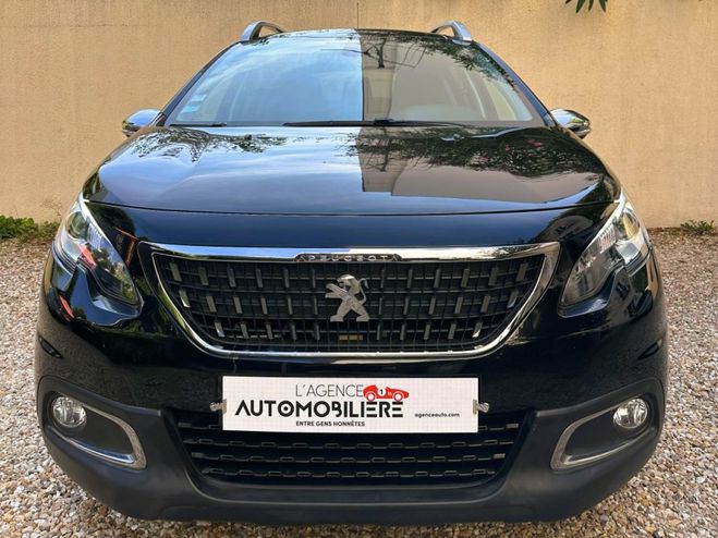 Peugeot 2008 Puretech 82 BVM STYLE DISTRIBUTION NEUVE Noir de 2018