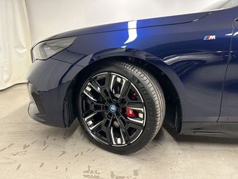  Voir détails -BMW i5 M60 XDRIVE à Montvrain (77)