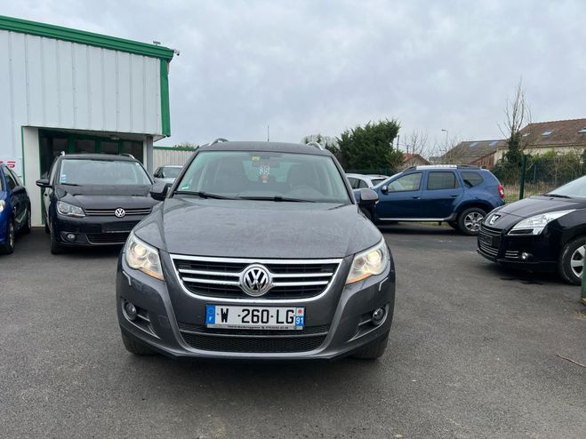 Volkswagen Tiguan Tiguan 2.0 TDI 170  team 4Motion GRIS de 2011