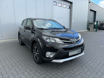  Voir détails -Toyota RAV 4 RAV 4 2.0i 4x4 Dynamic+ Multidrive S GAR à Cuesmes (70)