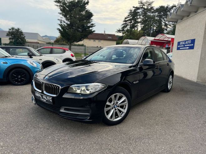 BMW Serie 5 518dA 150ch Lounge Noir de 2015