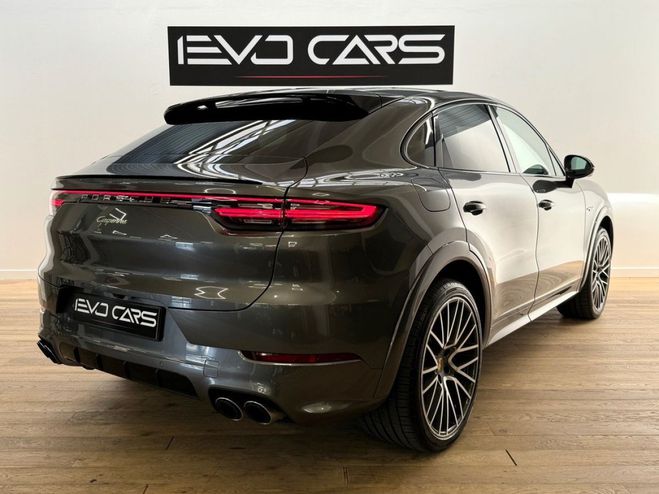 Porsche Cayenne Coup 3.0 462 E-HYBRID / Camra 360 / P Gris de 2020