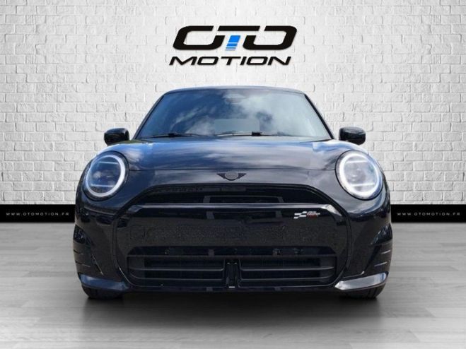 Mini Cooper Electric SE 218 ch Finition JCW Noir mtallis de 2024