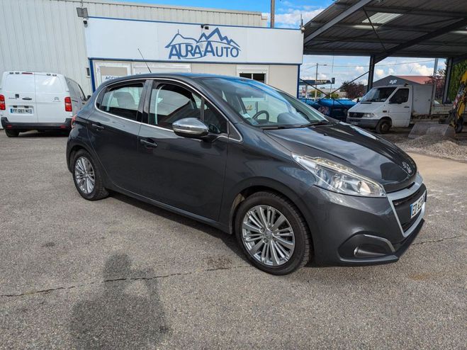 Peugeot 208 allure 1.6 blue hdi 100, gps, android au Autre de 2016