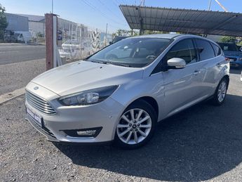  Voir détails -Ford Focus 1.0 EcoBoost 125 SetS Titanium à Cournon-d'Auvergne (63)