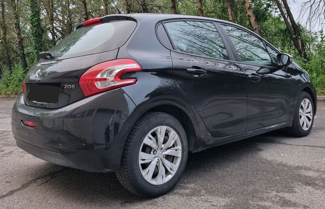 Peugeot 208 1.2 vti 70ch active Noir de 2013