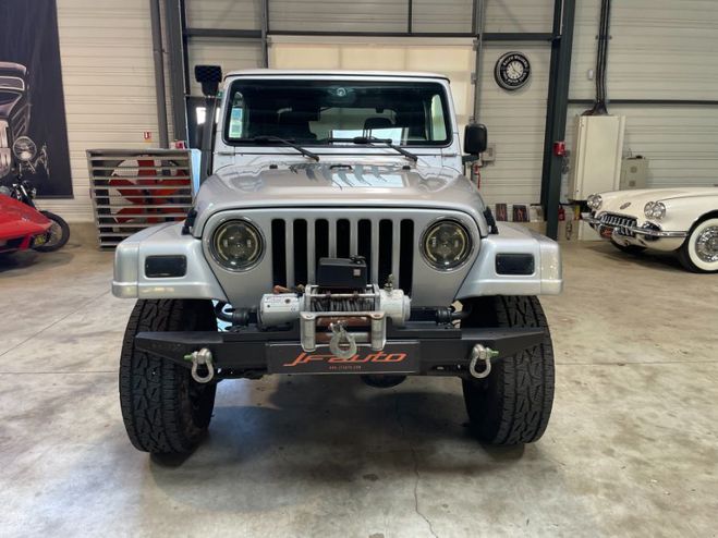 Jeep Wrangler 4.0 L BVA HARD TOP Gris de 2005