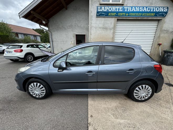 Peugeot 207 1.4 TRENDY 5P GRIS F de 2007