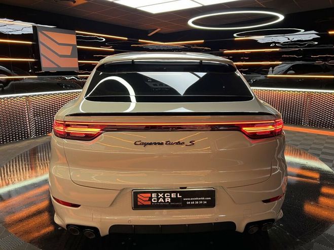 Porsche Cayenne COUPE TURBO S E-HYBRIDE 680 PACK SPORT D CRAIE de 2020