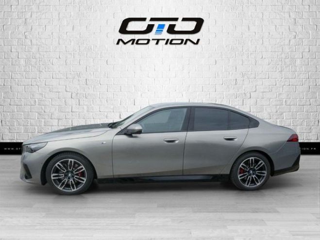 BMW Serie 5 520d 197 ch BVA8 G60 M Sport Oxidgrau de 2024
