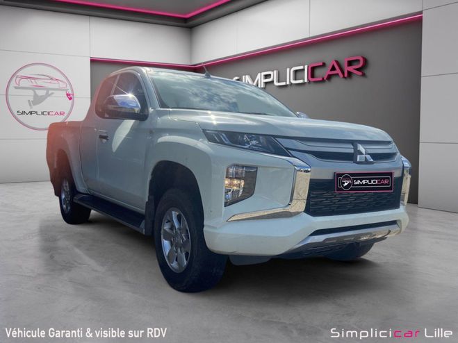 Mitsubishi L 200 DOUBLE CAB MY20 2.2 DI-D 150 ASG 4WD INV Blanc de 2022