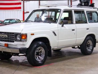  Voir détails -Toyota Land Cruiser FJ-60 4X4 à  Le Havre (76)