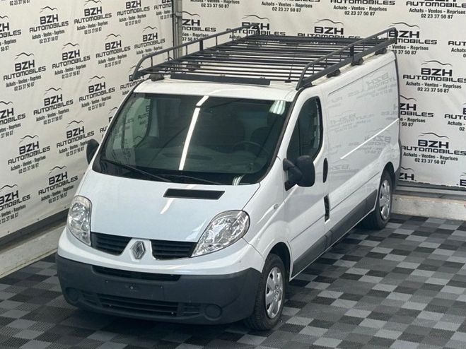 Renault Trafic II FG L1H1 1000 2.0 DCI 115CH GRAND CONF Blanc de 2011