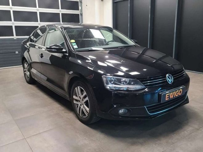 Volkswagen Jetta 1.6 TDI 105ch CARAT Noir de 2011