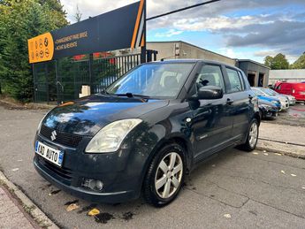  Voir détails -Suzuki Swift II 1.5 CONFORT BVA 5P à Aulnay-sous-Bois (93)