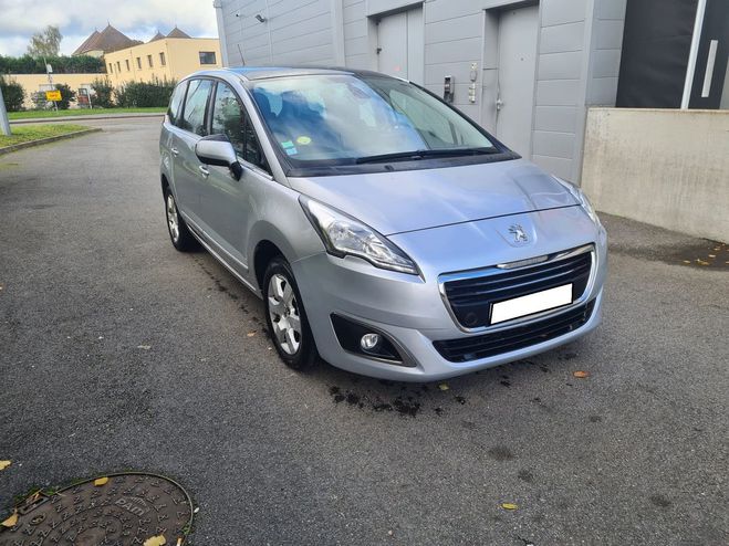 Peugeot 5008 BUSNESS 120 CV 7 PLACES 5990 ct ok Gris clair de 2015