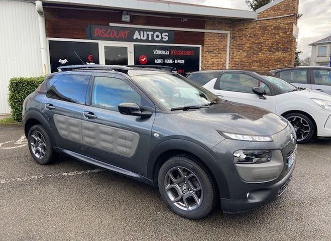 Citroen C4 Cactus SHINE 1 6 L HDI 100 cv  de 2015