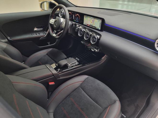 Mercedes Classe A IV 250 E 8CV AMG LINE 8G-DCT Blanc Polaire de 2022