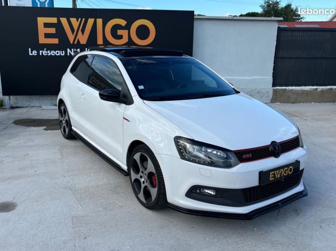 Volkswagen Polo GTI 1.4 TSI 180 ch DSG7 TOIT OUVRANT + K Blanc de 2011