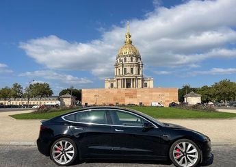  Voir détails -Tesla Model 3 BVA PERFORMANCE DUAL MOTOR AWD à Paris (75)