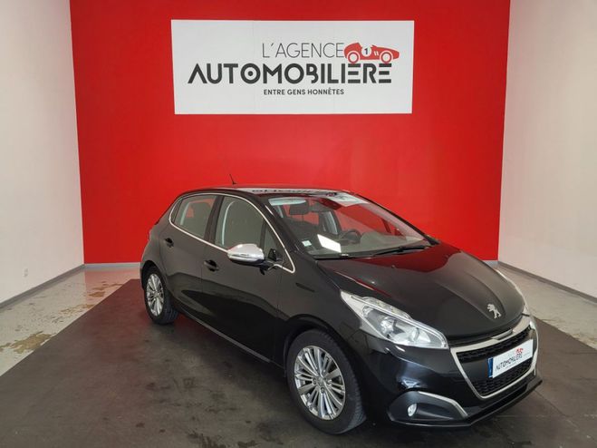 Peugeot 208 1.2 PURETECH 110 S&S ALLURE 5P Noir de 2016