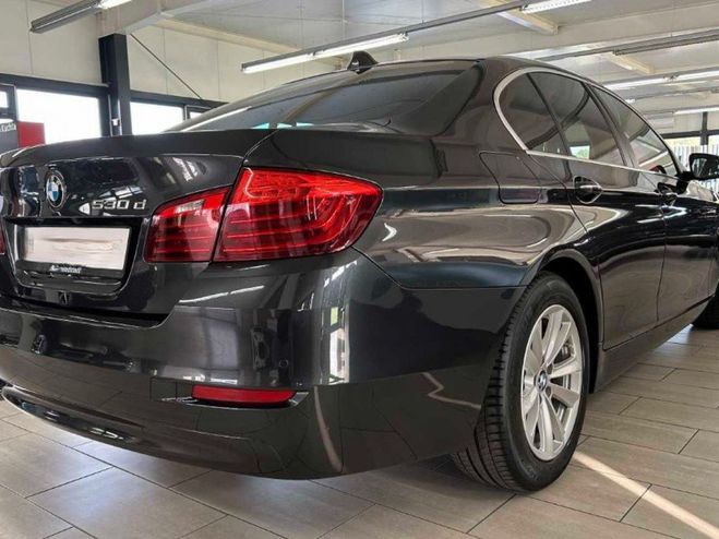 BMW Serie 5 530 d 258 BVA8 12/2015 *GARANTIE 12 MOIS gris  mtal de 2015