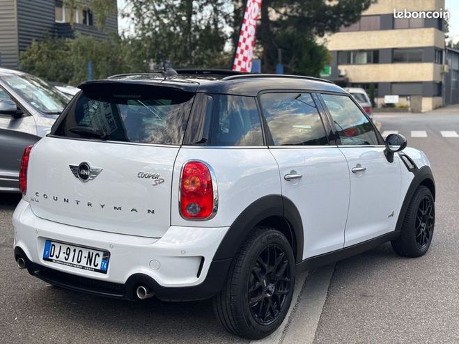 Mini Countryman II (2) SD 143 Pack Red Chili All4 Moteur Blanc de 2013