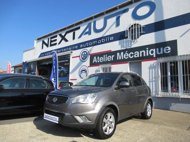 Ssangyong Korando 200 E-XDI LUXE 4WD Gris Fonce de 2011