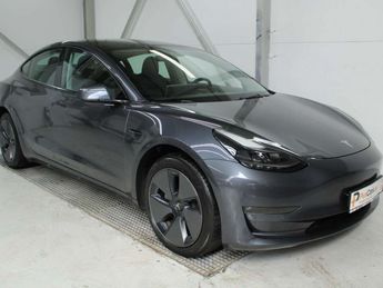  Voir détails -Tesla Model 3 Long Range AWD 75kW-h ~ TopDeal Waremtep à Dendermonde (92)