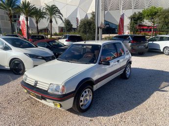  Voir détails -Peugeot 205 GTI à Cannes La Bocca (06)