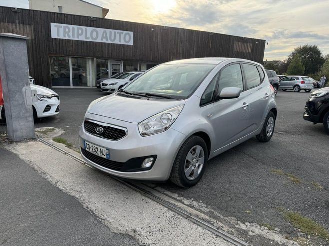 Kia Venga 1.4 CRDi FAP - 90 Active Clim + Radar AR GRIS CLAIR de 2013