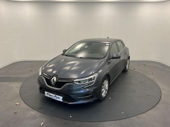  Voir détails -Renault Megane IV Berline TCe 140 EDC FAP - 20 Business à Quimper (29)