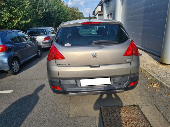 Peugeot 3008 1.6 hdi Beige de 2011