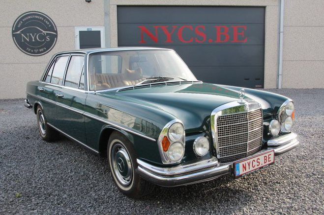 Mercedes 280 W108 SE 3.5 Vert de 1973