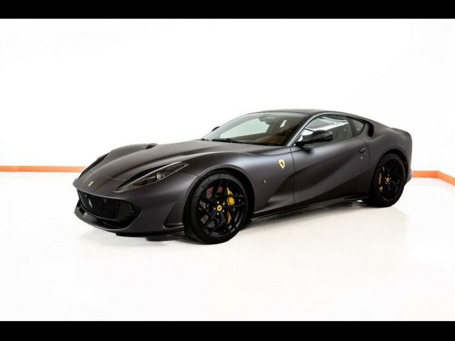 Ferrari 812 Superfast 6.5 V12 800ch  de 2019