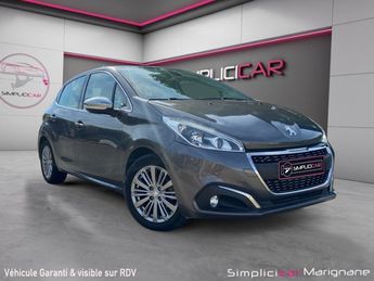  Voir détails -Peugeot 208 1.2 110ch EAT6 Allure DISTRIBUTION OK/CA à Vitrolles (13)