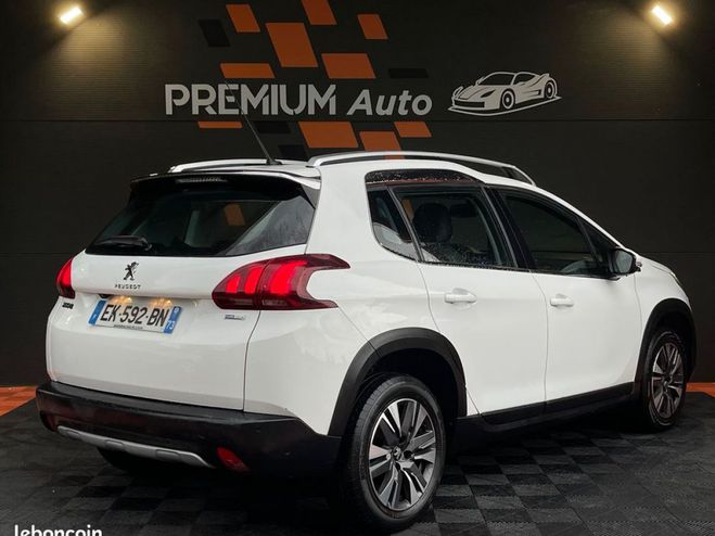 Peugeot 2008 1.2 i 110 Cv Allure Camra Distribution  Blanc de 2017