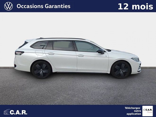 Volkswagen Passat 2.0 TDI EVO SCR 150 DSG7 R-Line Blanc de 2024