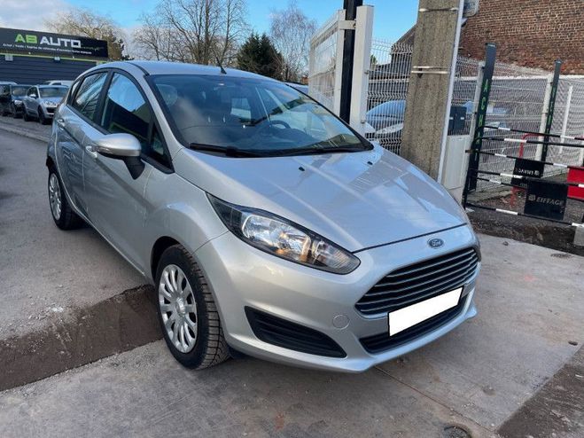 Ford Fiesta  1.5 TDCI 75CH FAP TREND 5P  de 2014