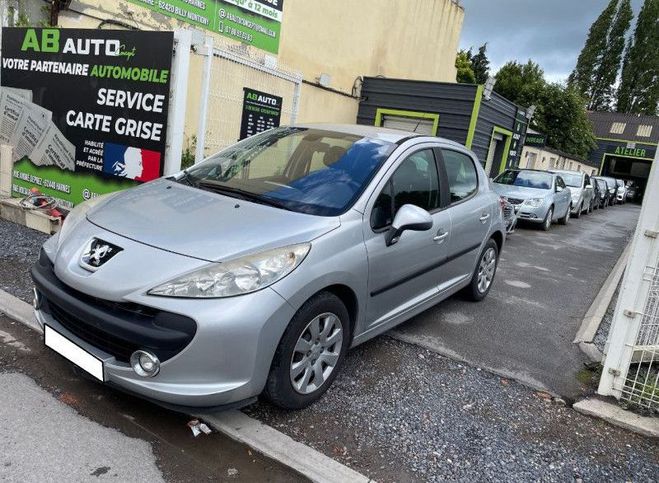 Peugeot 207 1.4  16V 95 CH PREMIUM 5P  de 2009