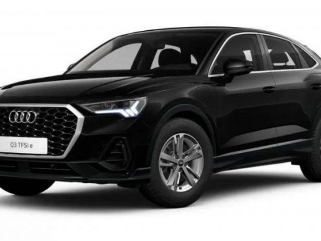 Audi Q3 Sportback BUSINESS 45 TFSIe 245 ch S tro Noir de 2024