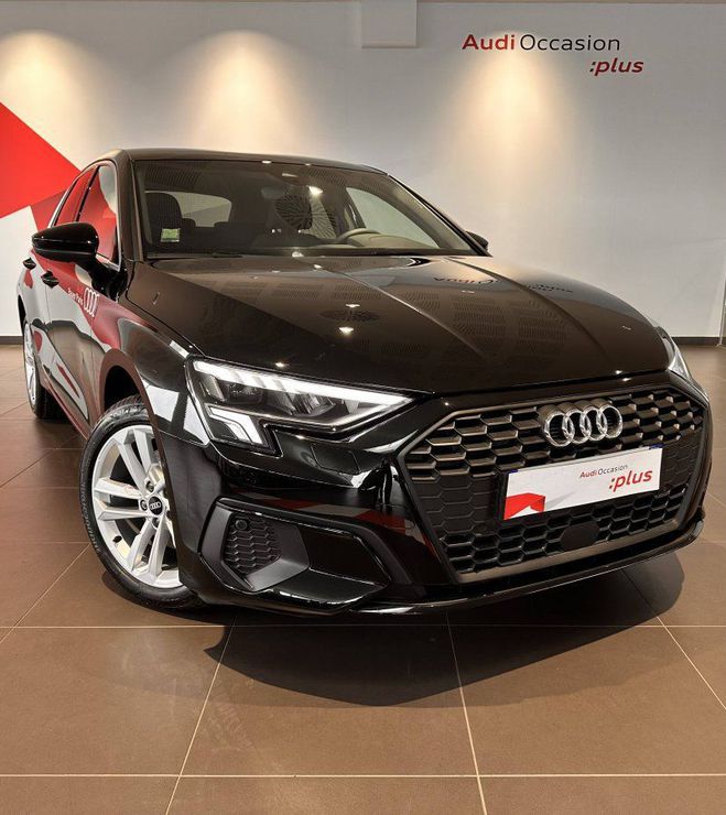 Audi A3 Sportback 40 TFSIe 204 S tronic 6 Busine Noir de 2024