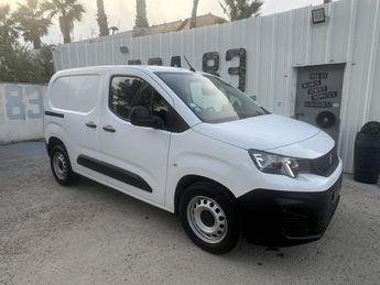  Voir détails -Peugeot Partner Standard 1000KG 1.6 BlueHDi S&S - 100 II à  Le Muy (83)